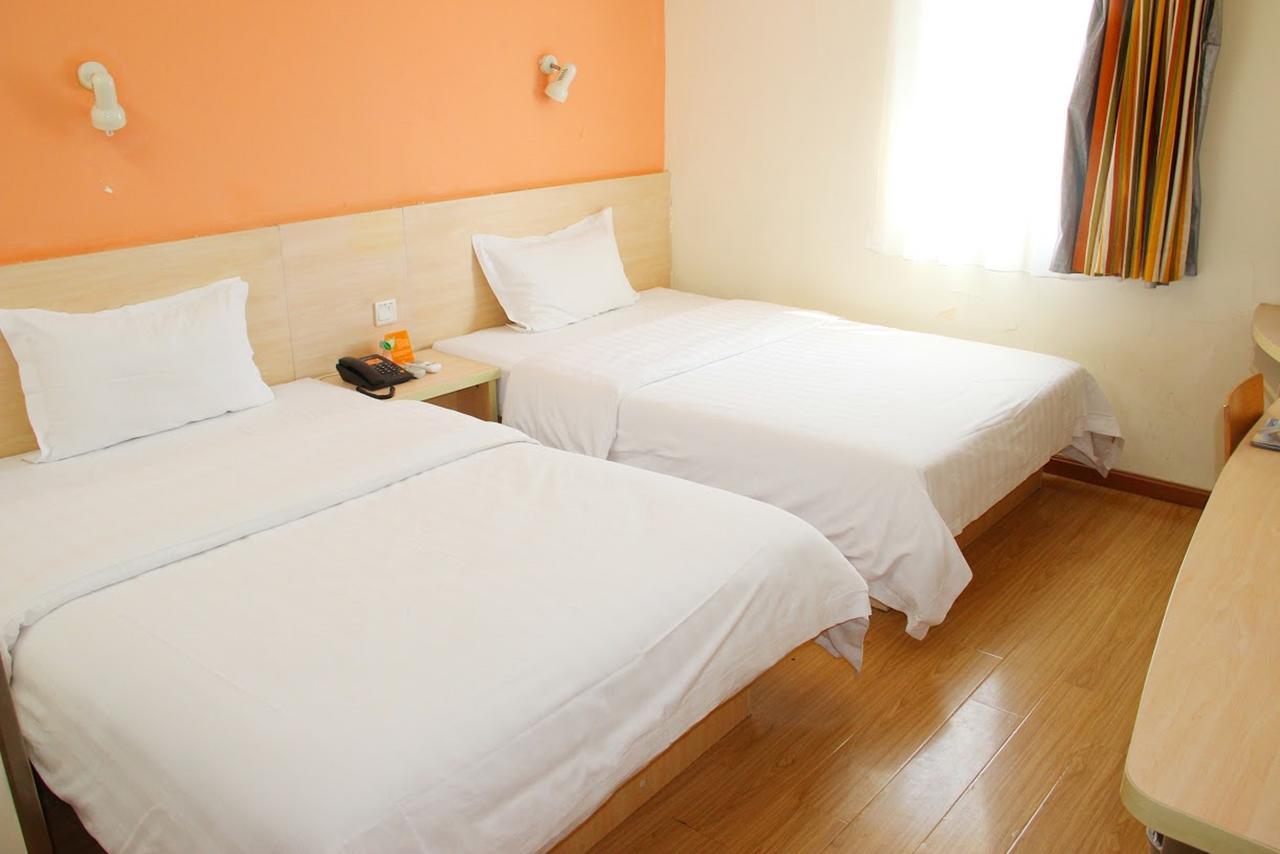 7Days Inn Deyang Wenmiao Square Zewnętrze zdjęcie